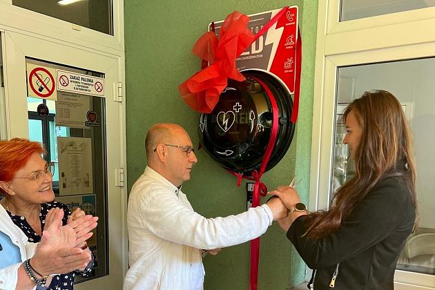 Wielki sukces SP8 – dzięki wspólnemu wysiłkowi mają własny defibrylator