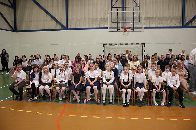 „Wypływamy na szerokie wody” – zakończenie roku szkolnego w SP nr 8