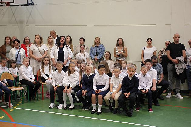 „Wypływamy na szerokie wody” – zakończenie roku szkolnego w SP nr 8