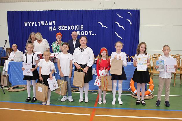 „Wypływamy na szerokie wody” – zakończenie roku szkolnego w SP nr 8