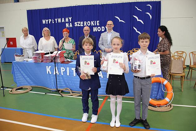 „Wypływamy na szerokie wody” – zakończenie roku szkolnego w SP nr 8