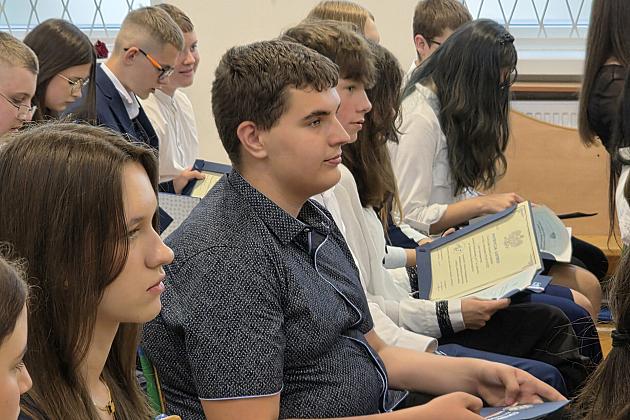 Uroczyste zakończenie roku szkolnego klas VIII w SP7