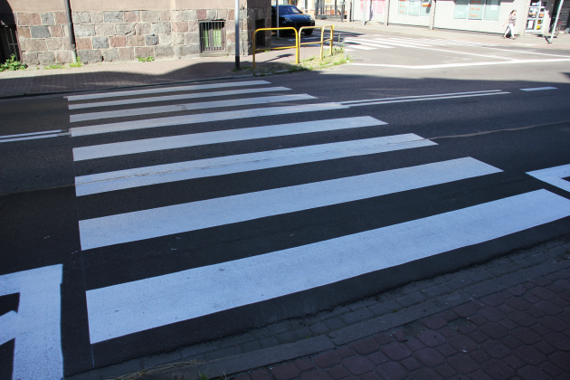 Malowanie znaków poziomych – wcześniej i oszczędniej niż w ubiegłym roku