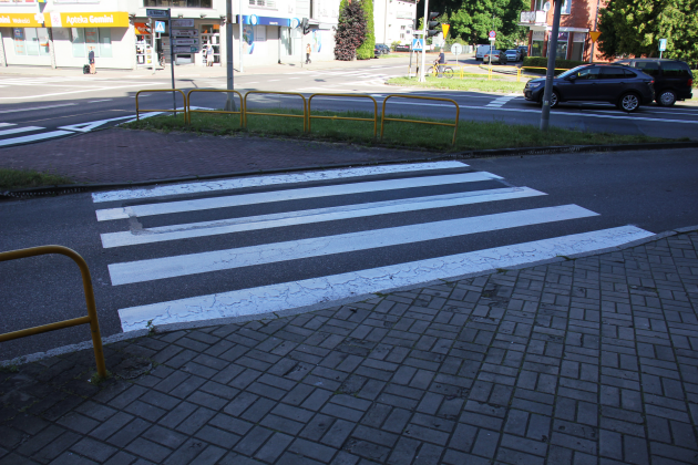 Malowanie znaków poziomych – wcześniej i oszczędniej niż w ubiegłym roku