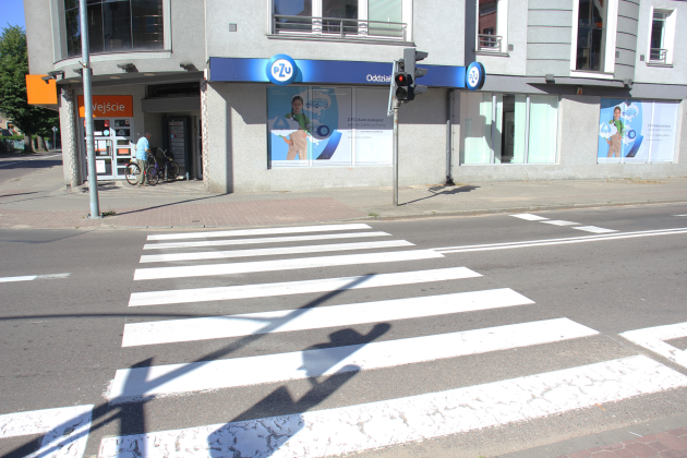 Malowanie znaków poziomych – wcześniej i oszczędniej niż w ubiegłym roku