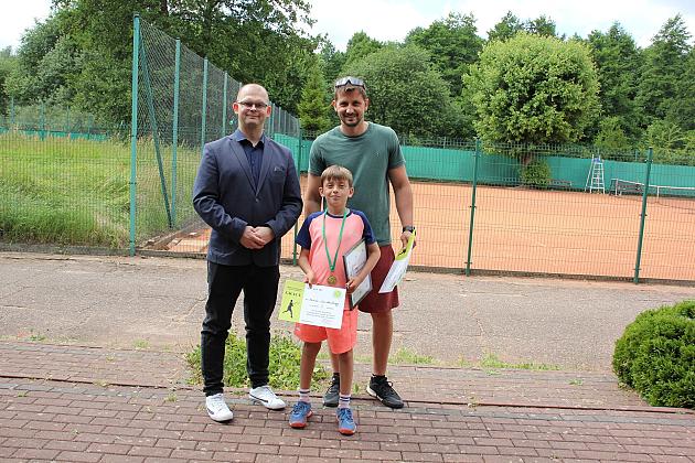 Aktywne lato na kortach. Rozstrzygnięto Wakacyjny Turniej Tenisa Ziemnego