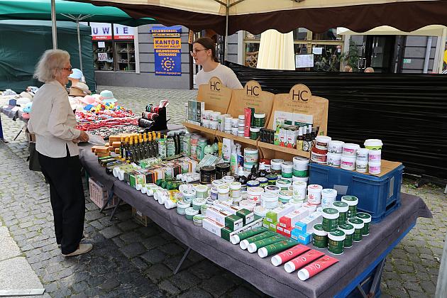 Kolorowe stoiska, regionalne smaki i rękodzieło – magia Jarmarku św. Jakuba!