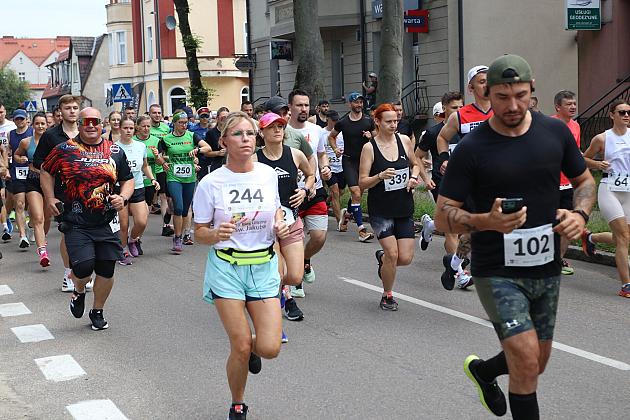 Adam Głogowski ponownie nie do zatrzymania w Biegu św. Jakuba!