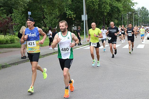 Adam Głogowski ponownie nie do zatrzymania w Biegu św. Jakuba!