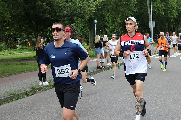 Adam Głogowski ponownie nie do zatrzymania w Biegu św. Jakuba!