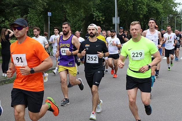 Adam Głogowski ponownie nie do zatrzymania w Biegu św. Jakuba!