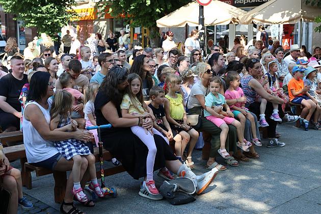 Dziecięce emocje na scenie Staromiejska! Krakowski Teatr Bajek oczarował najmłodszych widzów