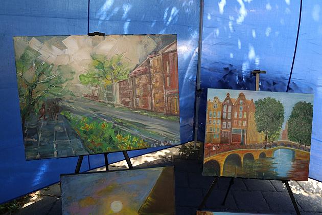 Sztuka w sercu miasta – plener malarski „Weduta” podsumowany podczas Jarmarku św. Jakuba