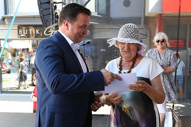 Sztuka w sercu miasta – plener malarski „Weduta” podsumowany podczas Jarmarku św. Jakuba