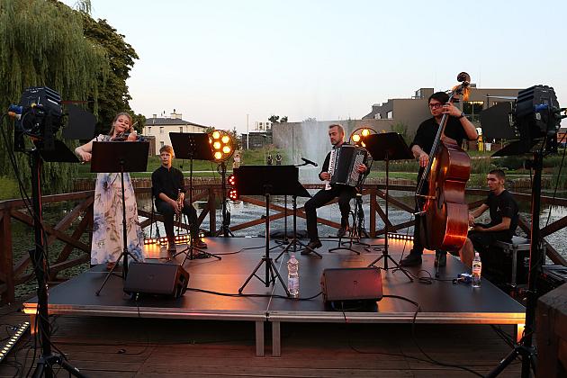 „Letnie Granie w Lęborku” zakończone swingowym akcentem