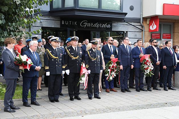 Pamięć, która zobowiązuje – w Lęborku uczczono 86. rocznicę wybuchu II wojny światowej