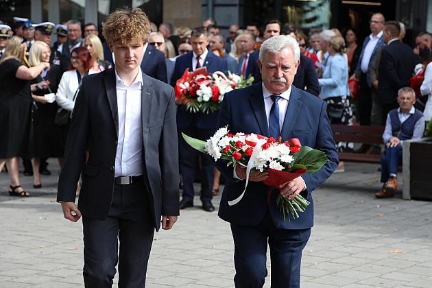 Pamięć, która zobowiązuje – w Lęborku uczczono 86. rocznicę wybuchu II wojny światowej