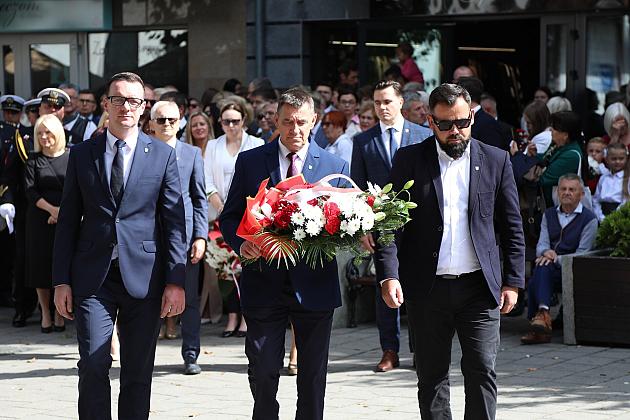 Pamięć, która zobowiązuje – w Lęborku uczczono 86. rocznicę wybuchu II wojny światowej