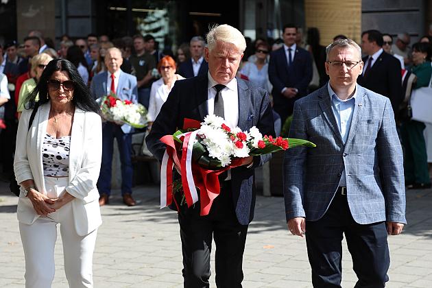 Pamięć, która zobowiązuje – w Lęborku uczczono 86. rocznicę wybuchu II wojny światowej