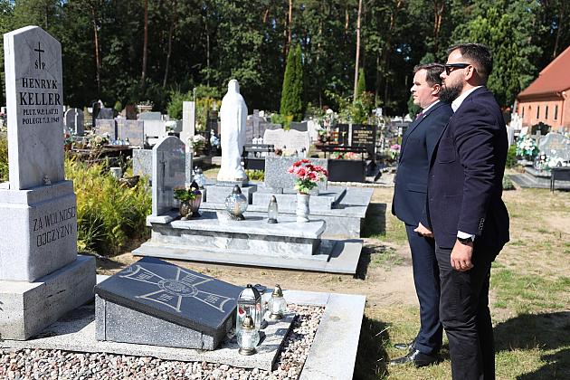 Pamięć, która zobowiązuje – w Lęborku uczczono 86. rocznicę wybuchu II wojny światowej