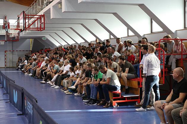 Święto koszykówki w Lęborku. Emocje do ostatniego gwizdka!