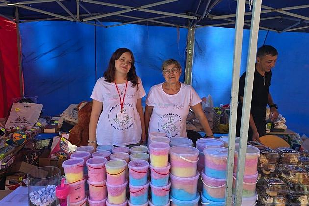 Udany piknik ze zbiórką dla Laury Cyry