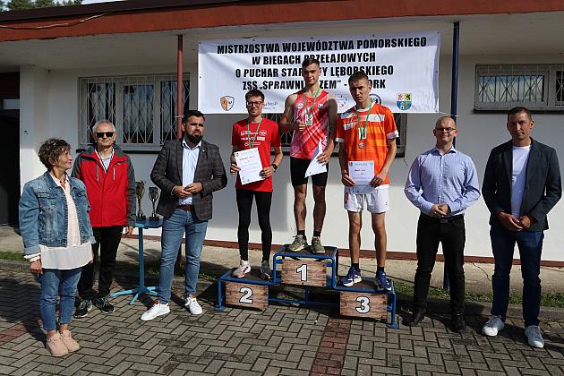 Sportowcy z Wejherowa najlepsi w jubileuszowych biegach przełajowych w Lęborku