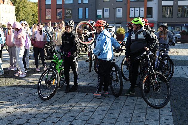 Aktywnie i z uśmiechem – pieszo i na rowerach z okazji Europejskiego Tygodnia Zrównoważonego Transportu