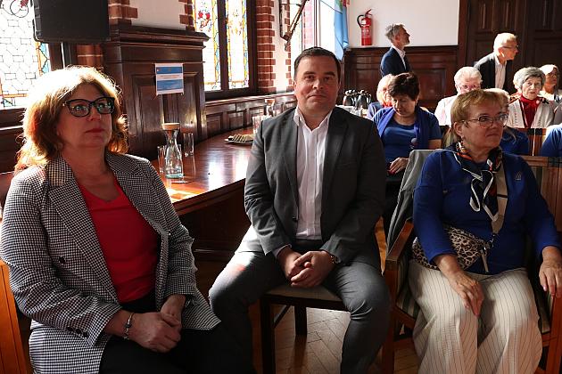 Aktywni, zaangażowani, inspirujący – seniorzy rozpoczęli swoje święto w Lęborku