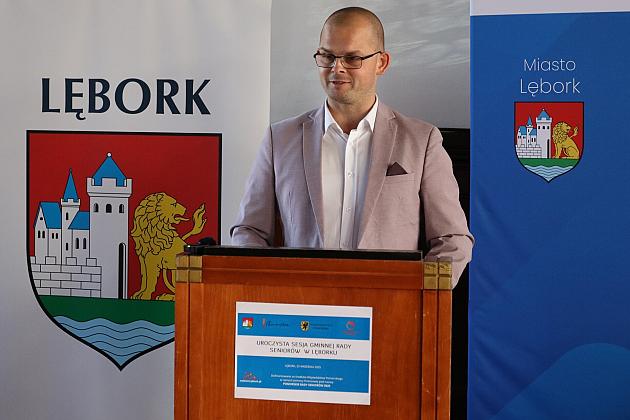 Aktywni, zaangażowani, inspirujący – seniorzy rozpoczęli swoje święto w Lęborku