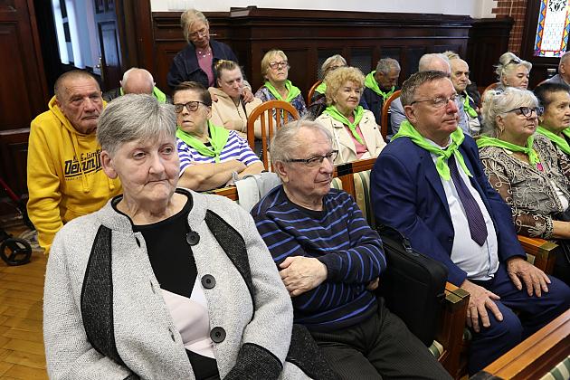 Aktywni, zaangażowani, inspirujący – seniorzy rozpoczęli swoje święto w Lęborku