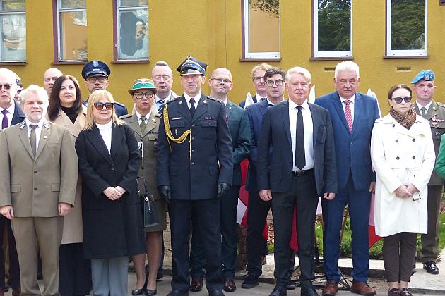 Polskie ofiary II wojny światowej upamiętnione przy jednostce wojskowej