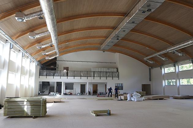 Budowa hali sportowej przy SP1 na finiszu