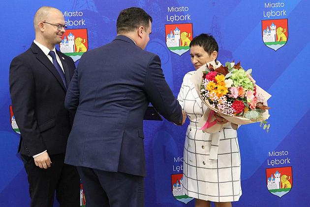 Nagrody dla nauczycieli i dyrektorów z okazji Dnia Edukacji Narodowej