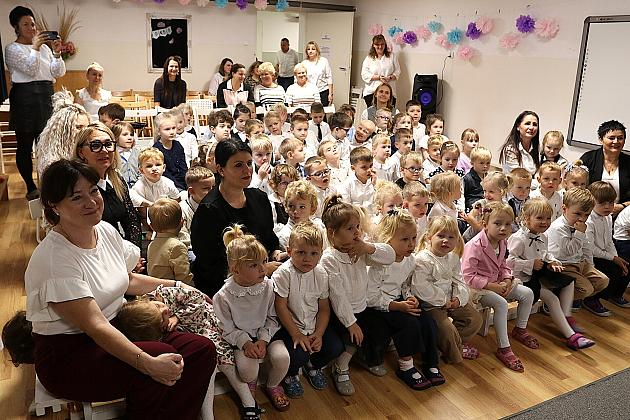 Z uśmiechem i wzruszeniem - Dzień Edukacji Narodowej w Przedszkolu nr 9