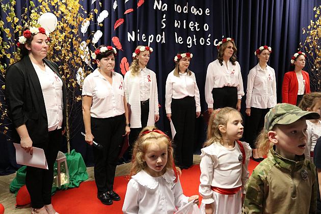 Radośnie i z dumą o Polsce – wieczornica patriotyczna w Przedszkolu nr 6