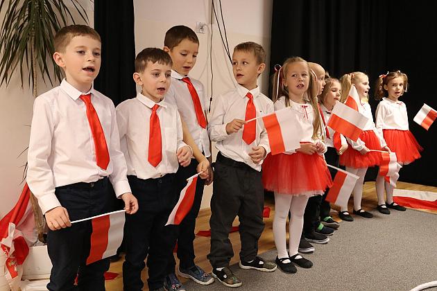 Małe serca dla Niepodległej – patriotyczna akademia w Przedszkolu nr 9