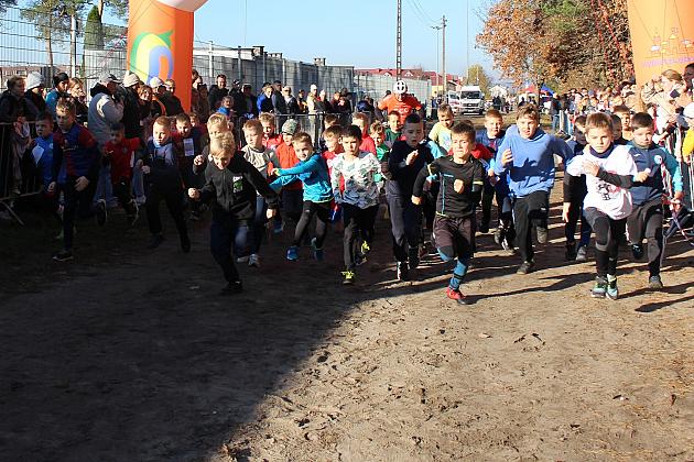 Świętowanie niepodległości na sportowo – 240 uczestników w Biegu o Grand Prix Lęborka