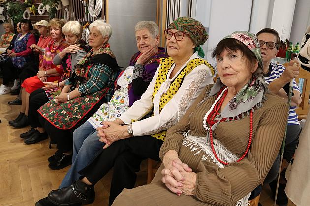 Bal Seniora w rytmie wiejskiej potańcówki