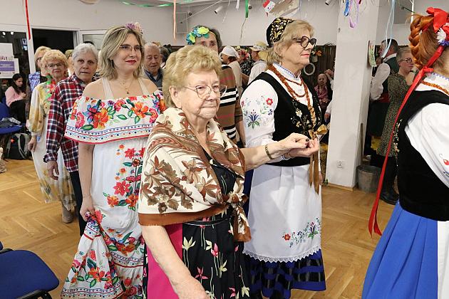 Bal Seniora w rytmie wiejskiej potańcówki