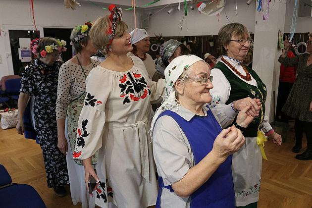Bal Seniora w rytmie wiejskiej potańcówki