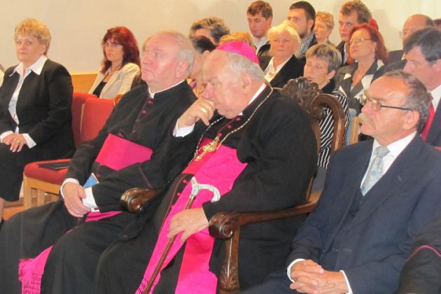 Jubileusz Zespołu Szkół Katolickich z udziałem Ks. Biskupa J. B. Szlagi 