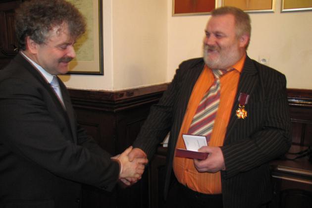 Złote Krzyże Zasługi dla lęborskich działaczy PCK