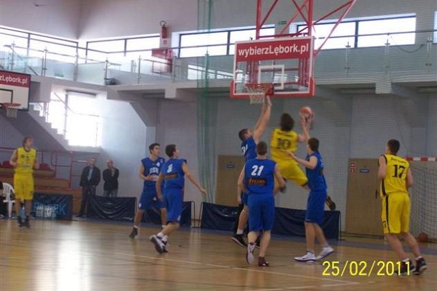 Rosjanie bezkonkurencyjni w turnieju EYBL