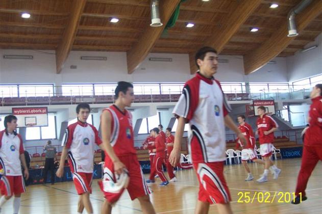 Rosjanie bezkonkurencyjni w turnieju EYBL