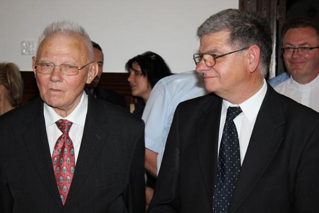 Flaga Honorowa Europy powiewa nad miastem, „Lęborskie Lwy