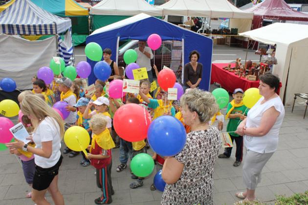 Flaga Honorowa Europy powiewa nad miastem, „Lęborskie Lwy