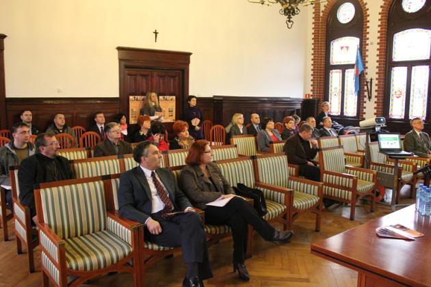 Podsumowano projekt Kompleksowa termomodernizacja lęborskich szkół podstawowych i gimnazjalnych