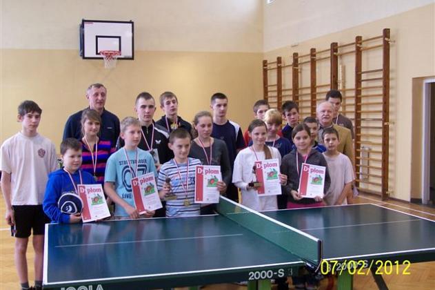 Podsumowanie turniejów tenisa stołowego „FERIE NA SPORTOWO 2012