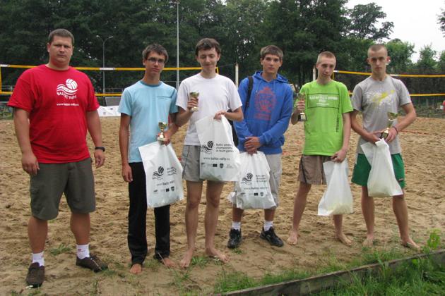 Finał wakacyjnej siatkówki plażowej